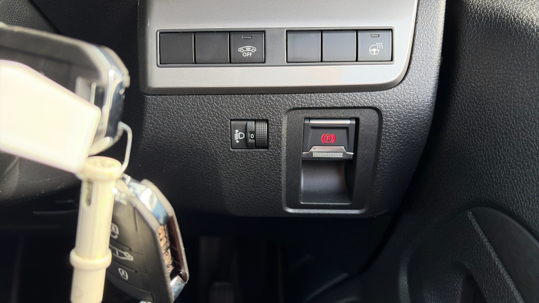 Vauxhall Vivaro L2 Diesel 2.0 Turbo D 145 Prime H1 Van Auto